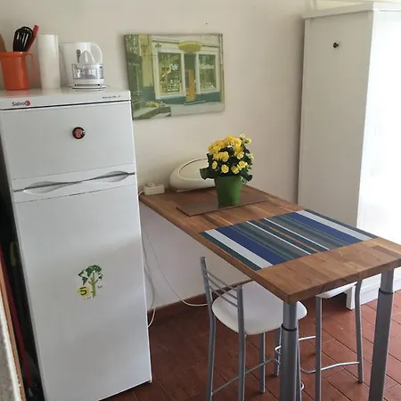 Dos Goya Arriba Apartment *